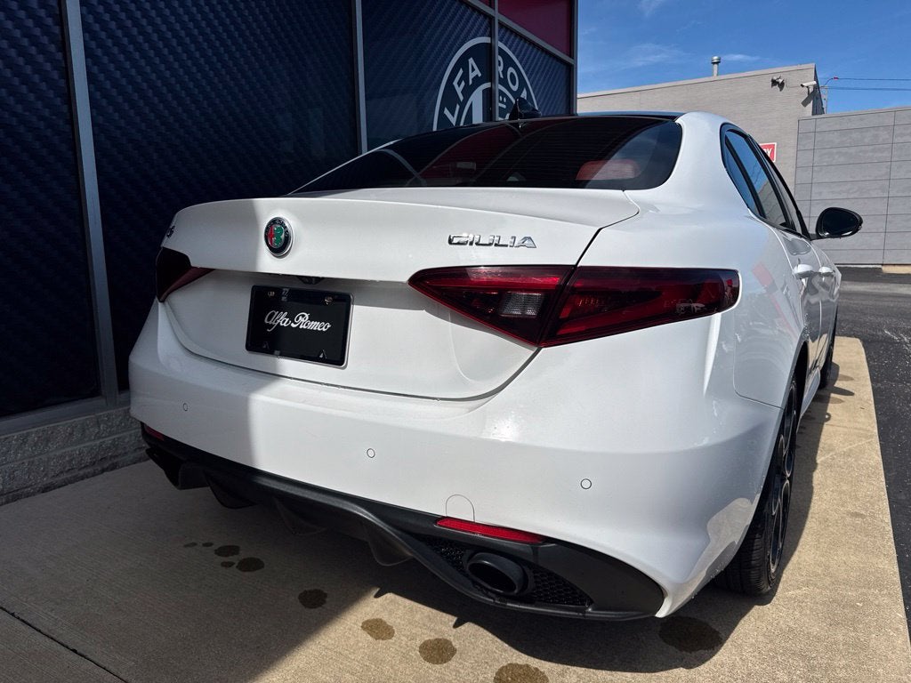 2022 Alfa Romeo Giulia Veloce