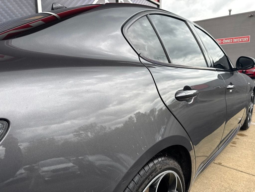 2024 Alfa Romeo Giulia Veloce