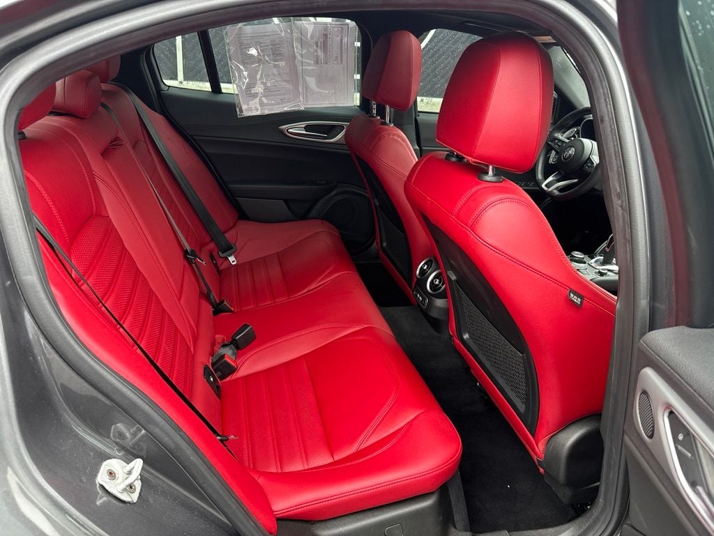 2024 Alfa Romeo Giulia Veloce