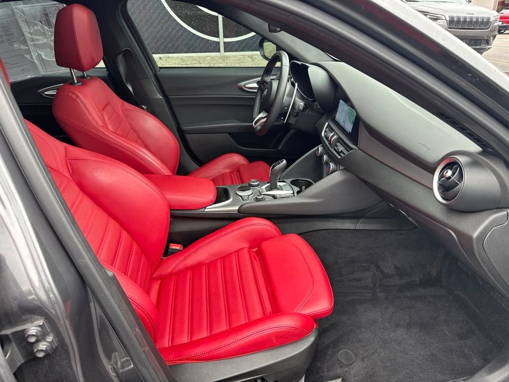 2024 Alfa Romeo Giulia Veloce