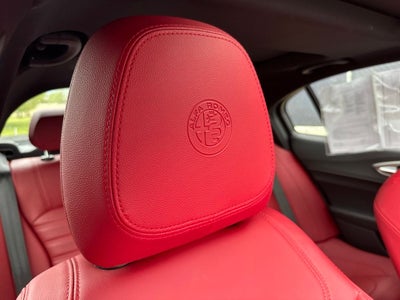2024 Alfa Romeo Giulia Veloce