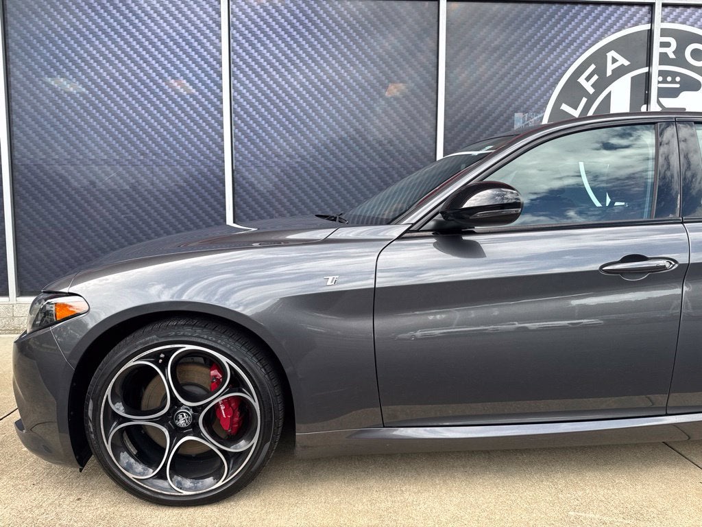 2024 Alfa Romeo Giulia Ti