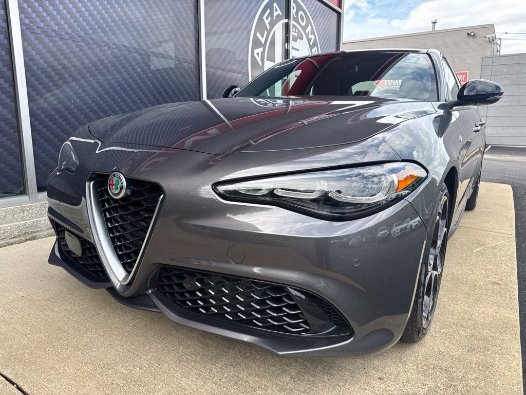 2024 Alfa Romeo Giulia Ti