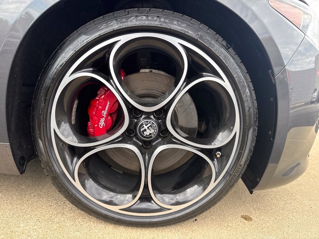 2024 Alfa Romeo Giulia Ti