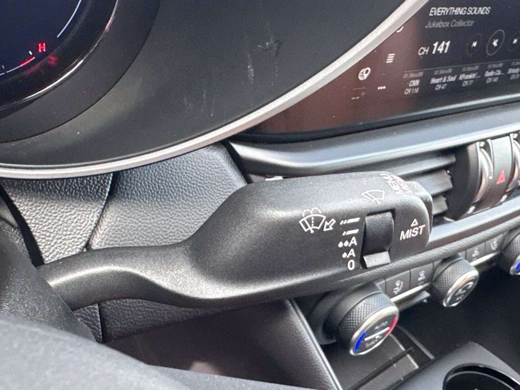 2024 Alfa Romeo Giulia Ti