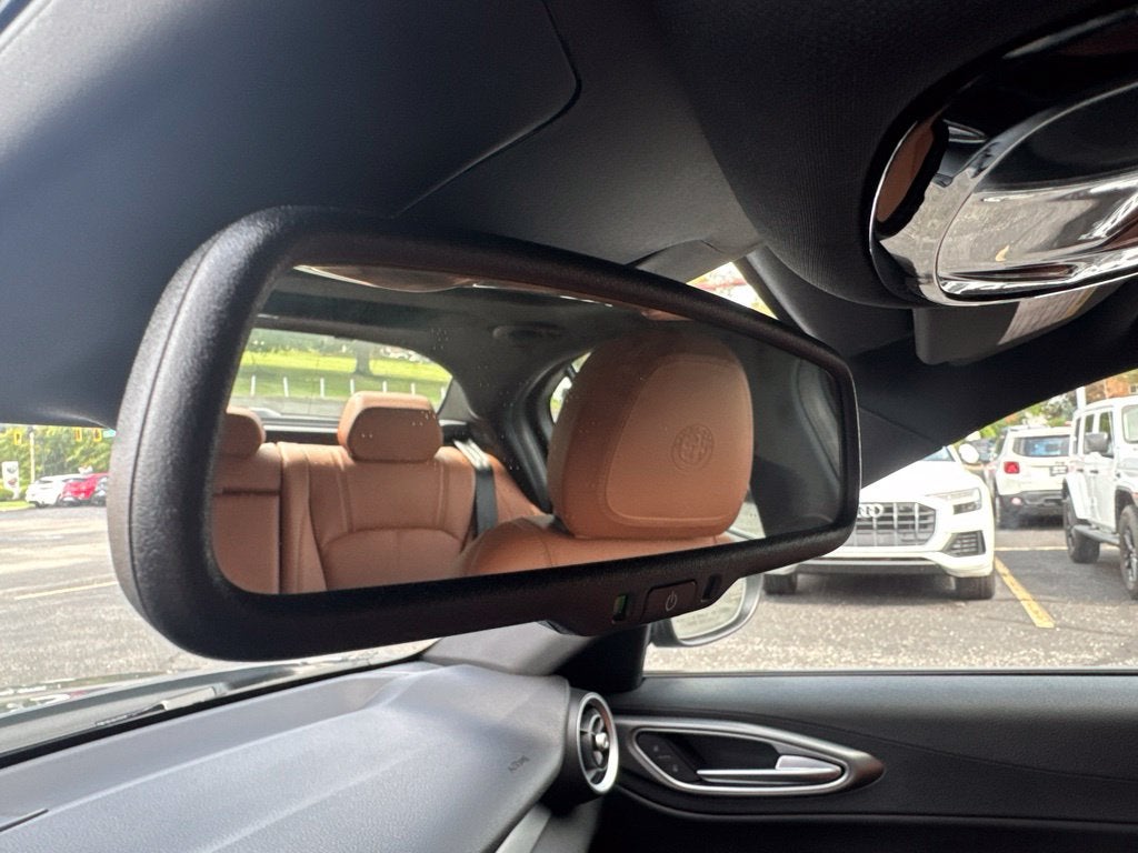2024 Alfa Romeo Giulia Ti