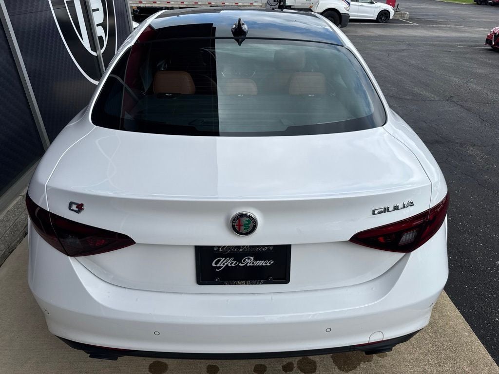 2022 Alfa Romeo Giulia Ti