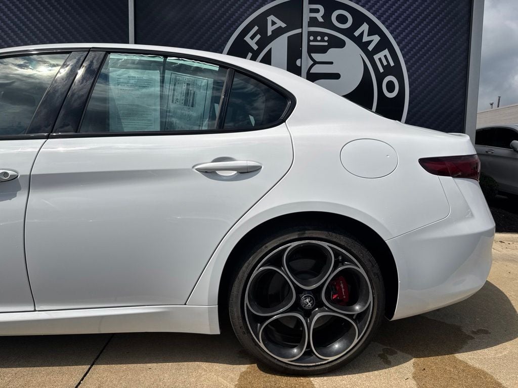 2022 Alfa Romeo Giulia Ti