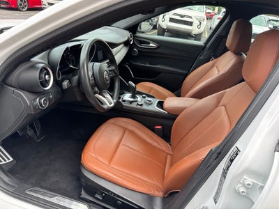 2022 Alfa Romeo Giulia Ti