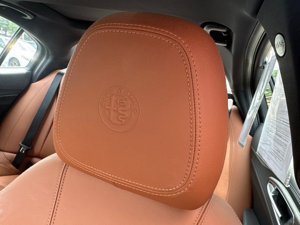 2022 Alfa Romeo Giulia Ti