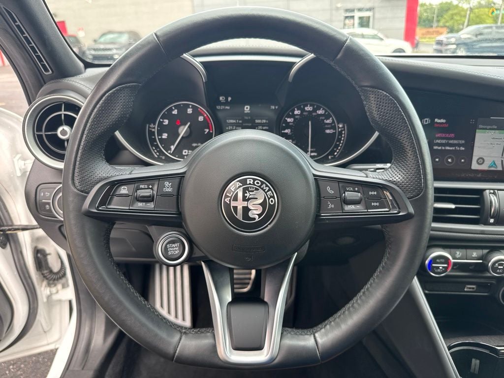 2022 Alfa Romeo Giulia Ti