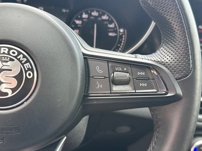 2022 Alfa Romeo Giulia Ti