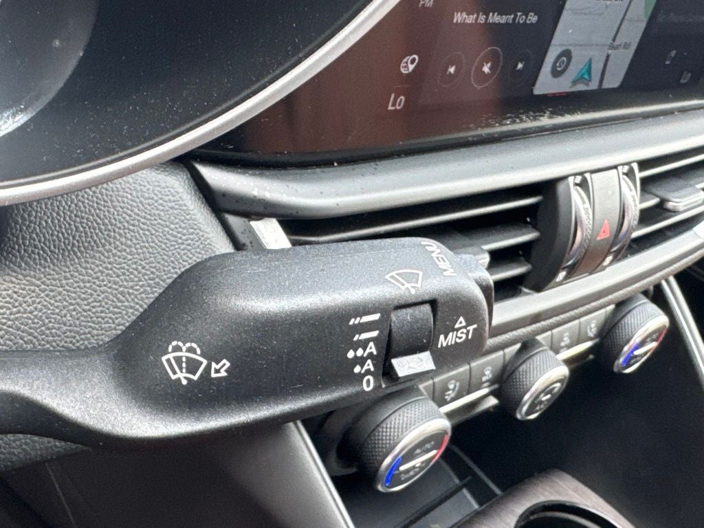 2022 Alfa Romeo Giulia Ti
