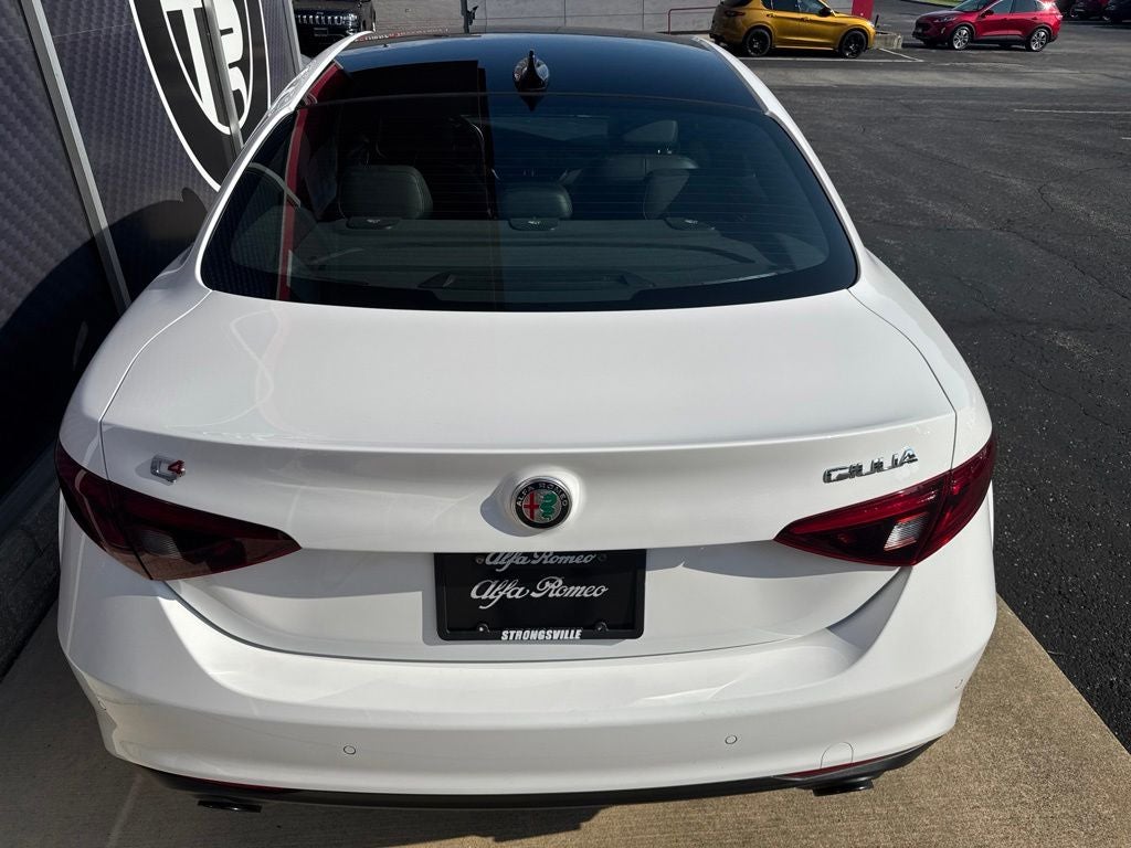 2022 Alfa Romeo Giulia Ti