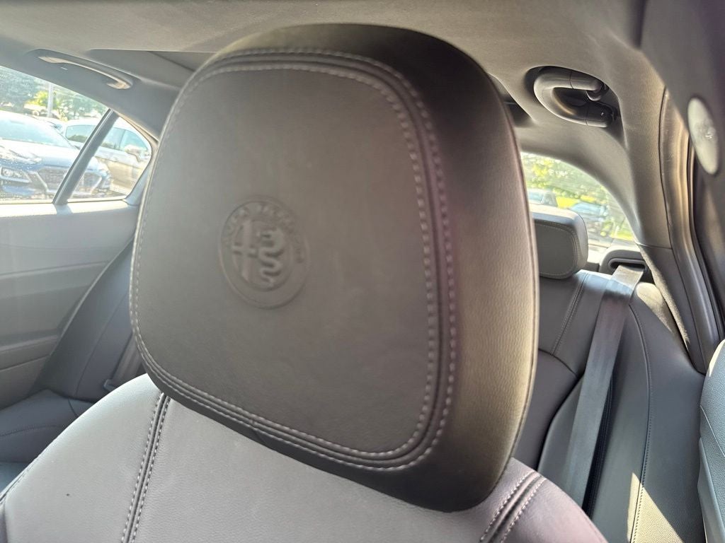 2022 Alfa Romeo Giulia Ti