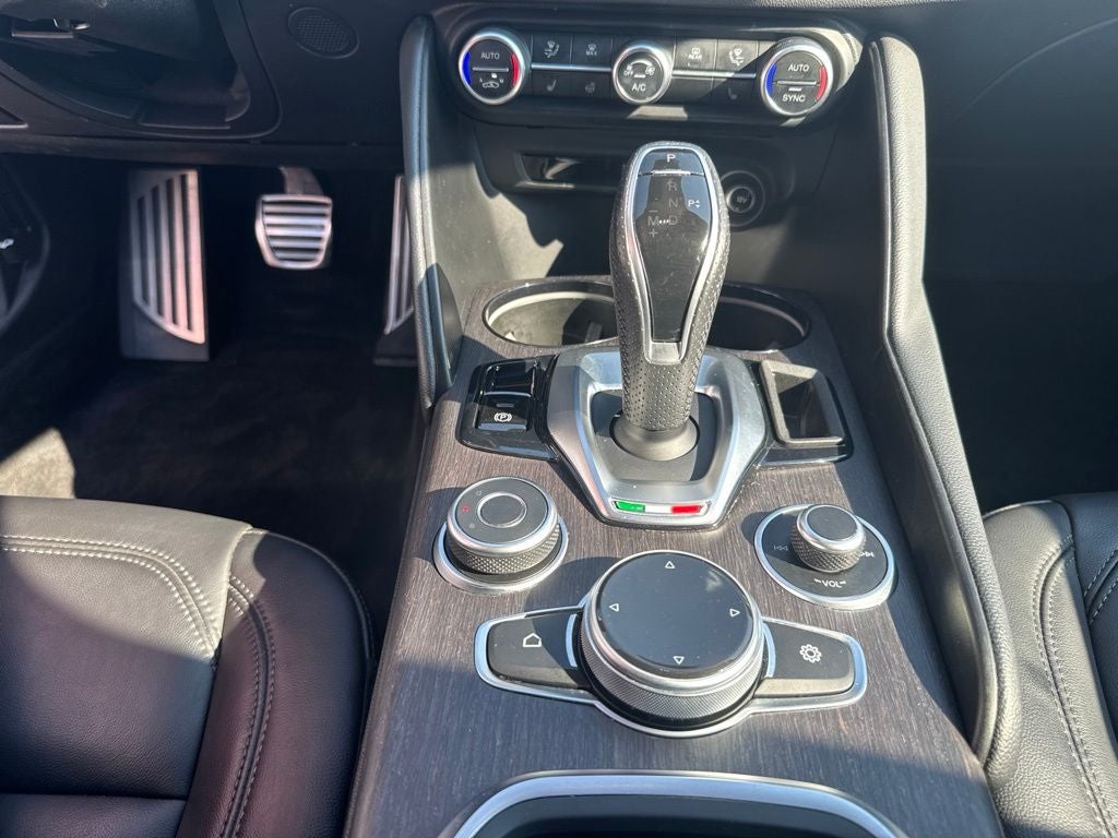 2022 Alfa Romeo Giulia Ti