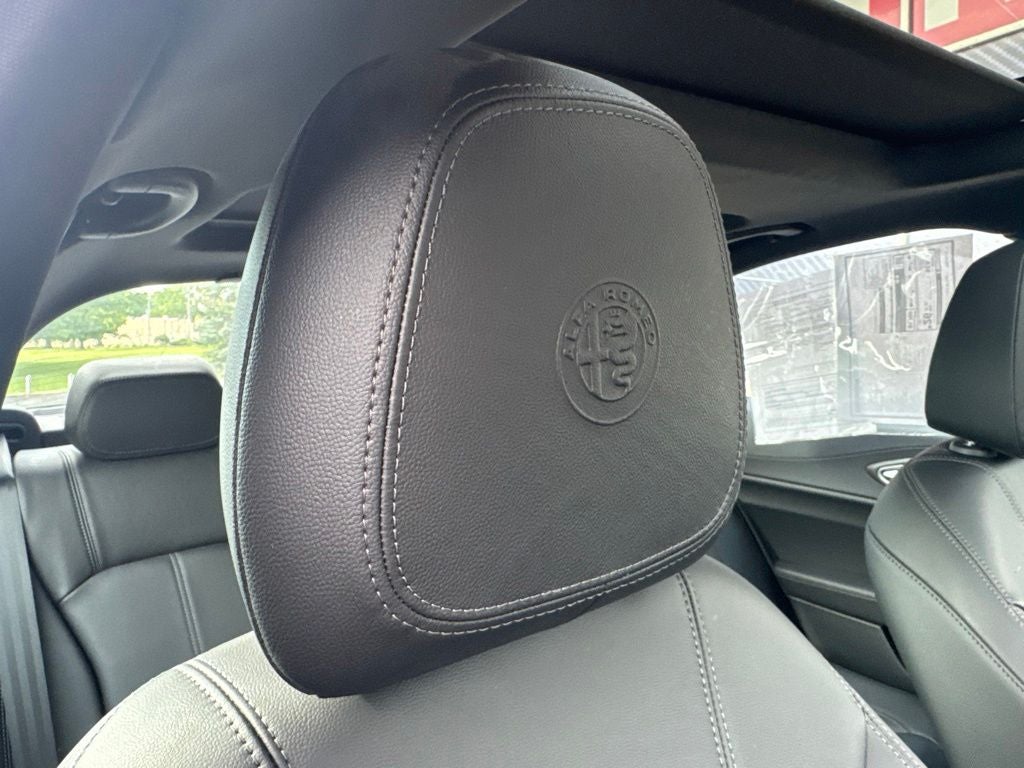 2022 Alfa Romeo Giulia Ti