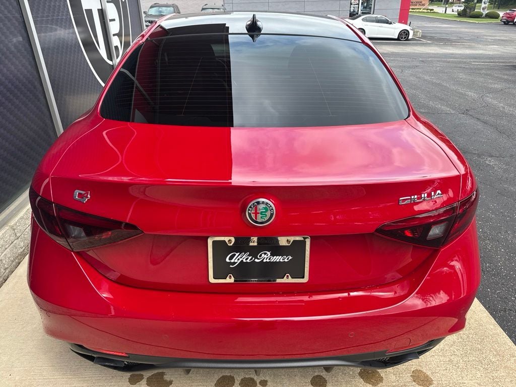 2022 Alfa Romeo Giulia Veloce
