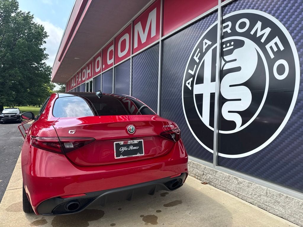 2022 Alfa Romeo Giulia Veloce