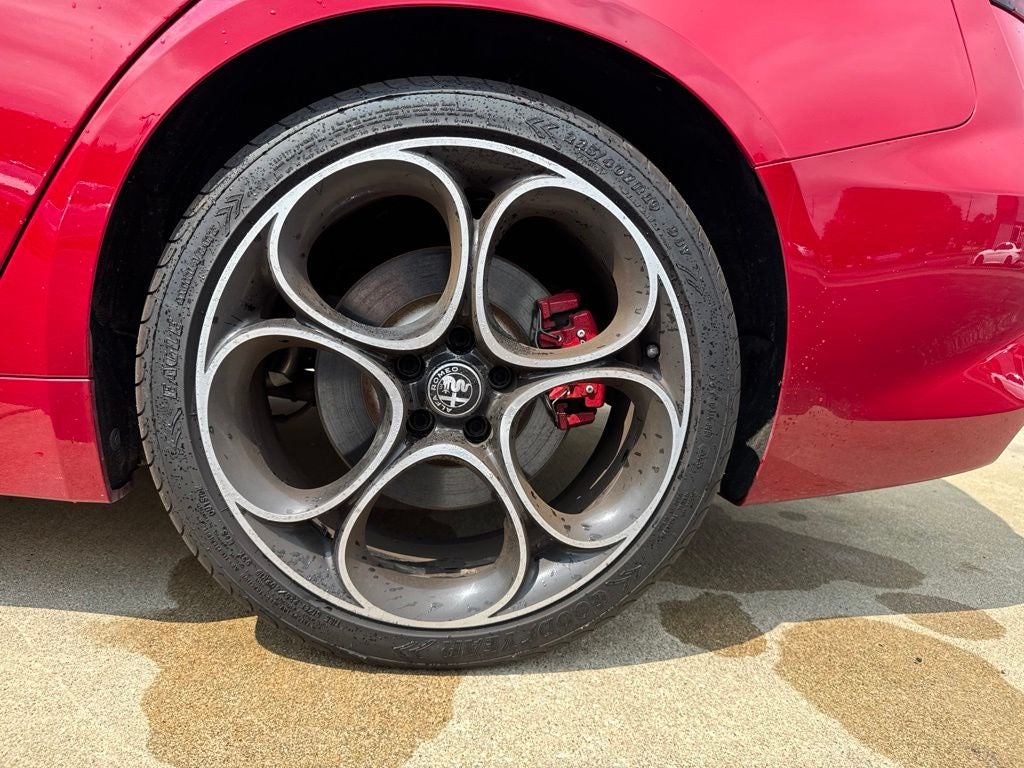 2022 Alfa Romeo Giulia Veloce