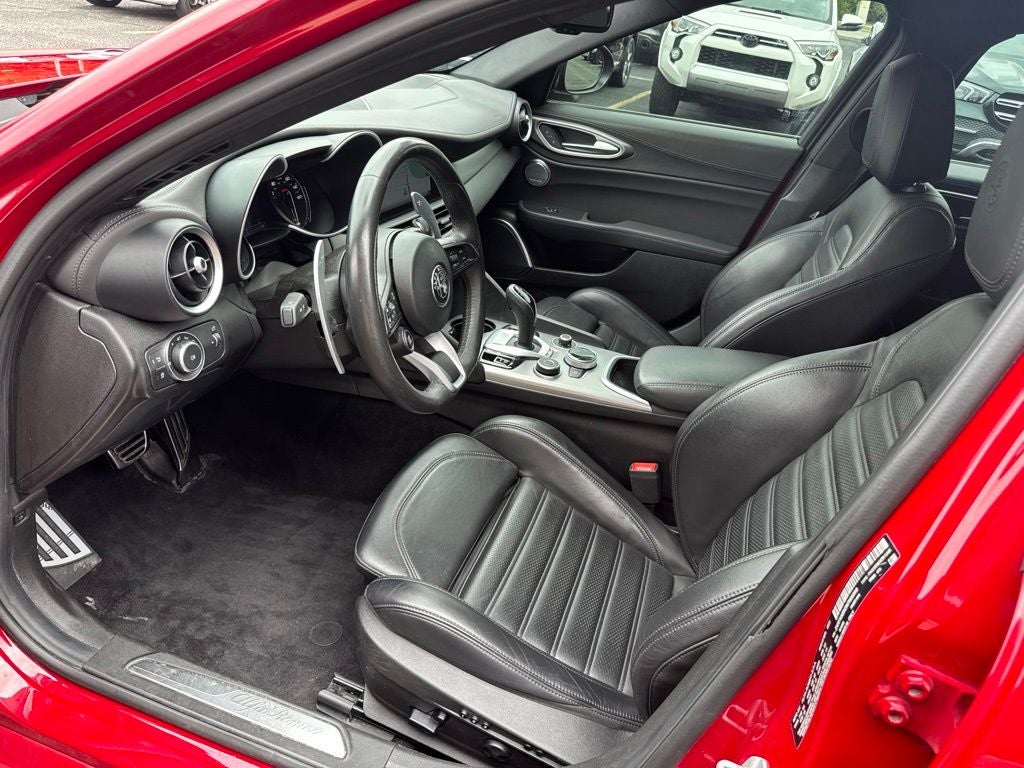 2022 Alfa Romeo Giulia Veloce