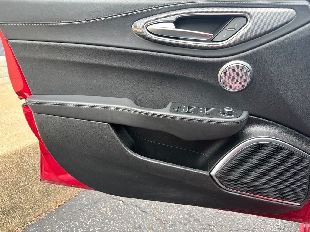 2022 Alfa Romeo Giulia Veloce