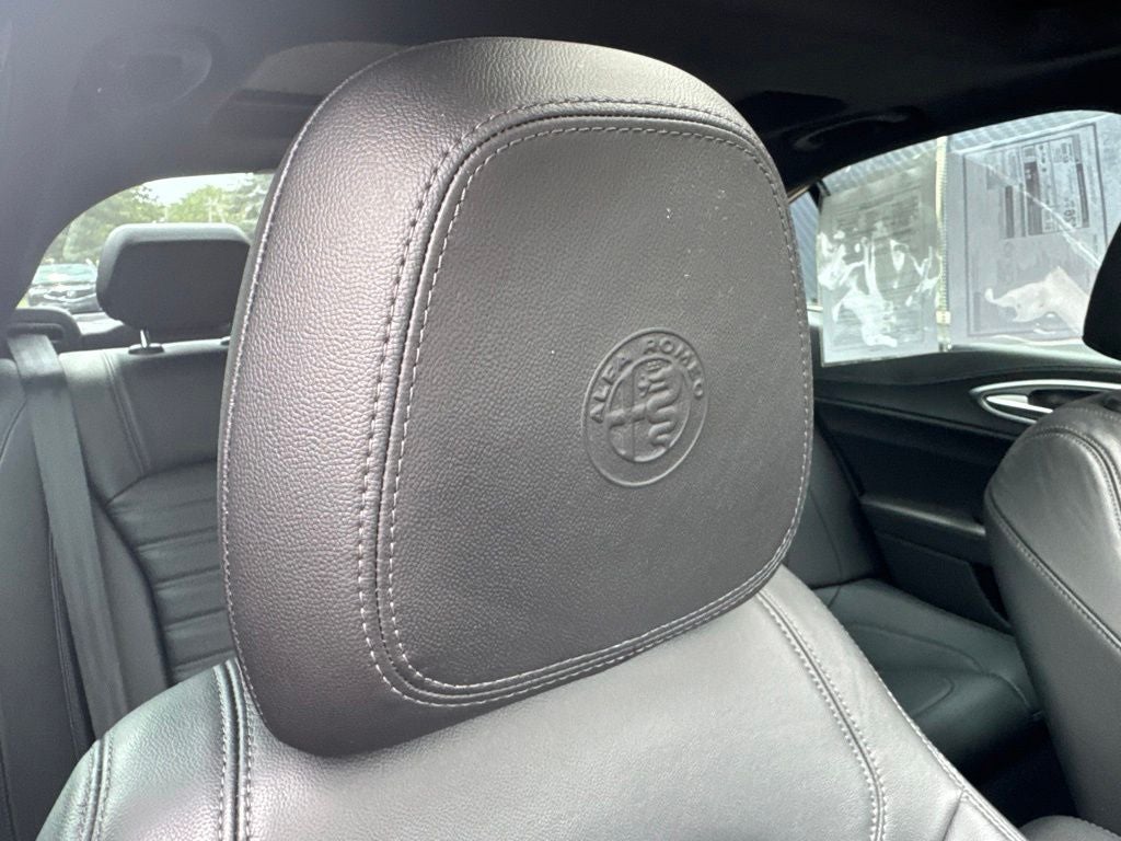 2022 Alfa Romeo Giulia Veloce