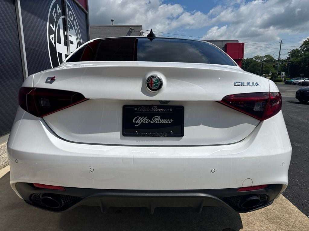 2022 Alfa Romeo Giulia Veloce