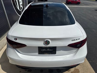 2022 Alfa Romeo Giulia Veloce