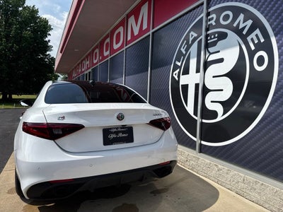 2022 Alfa Romeo Giulia Veloce