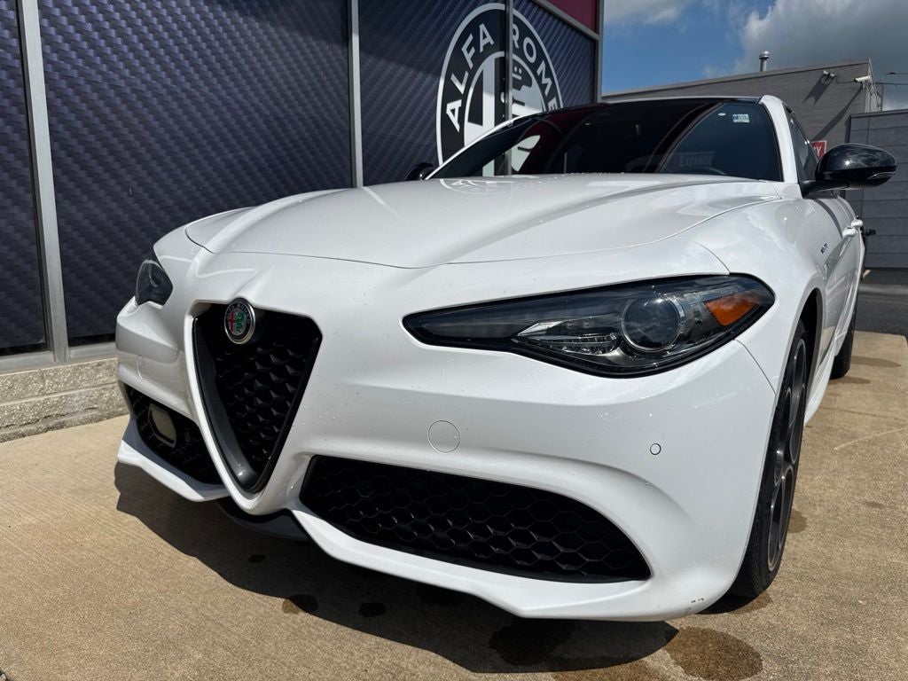 2022 Alfa Romeo Giulia Veloce