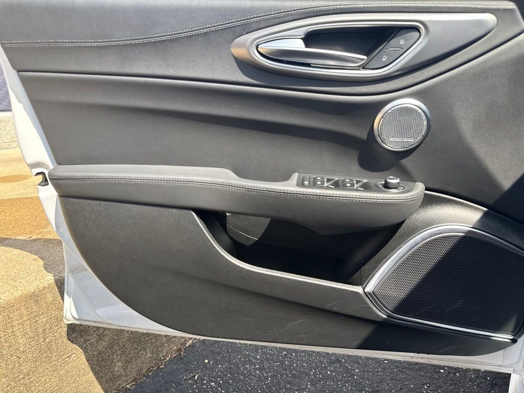 2022 Alfa Romeo Giulia Veloce