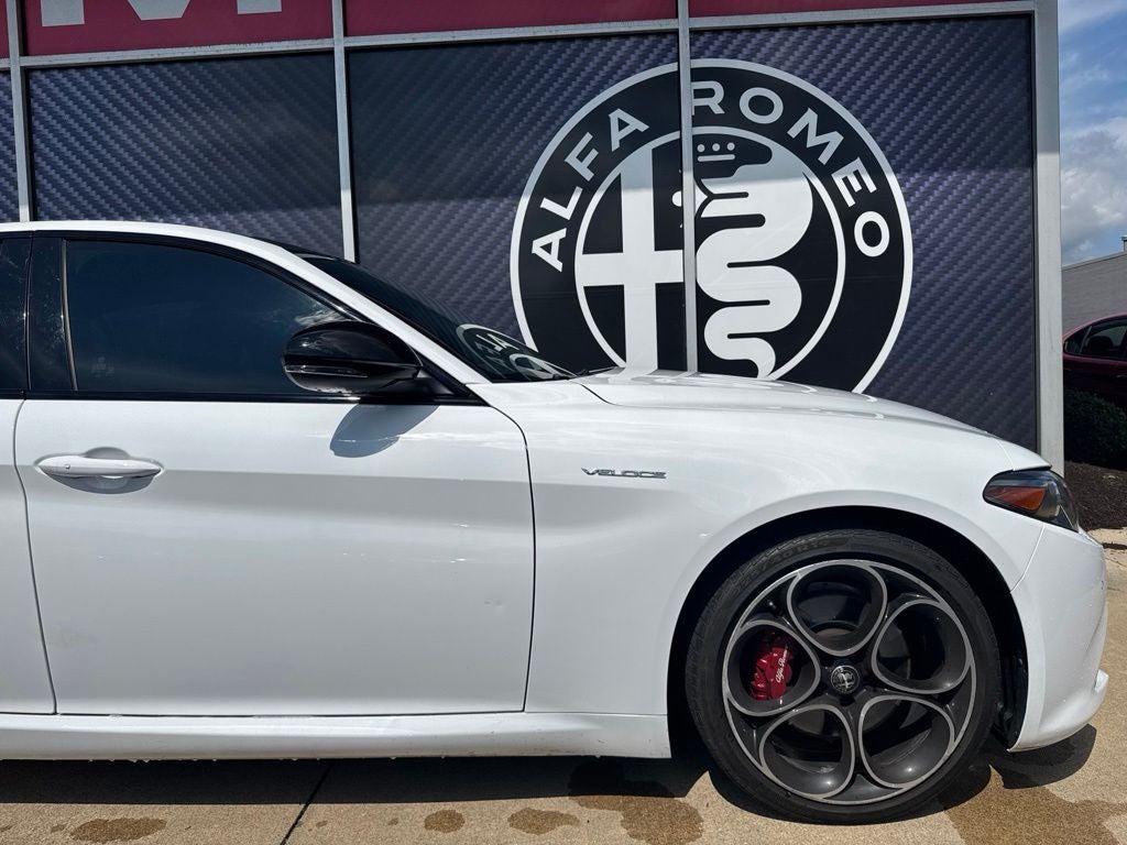2022 Alfa Romeo Giulia Veloce