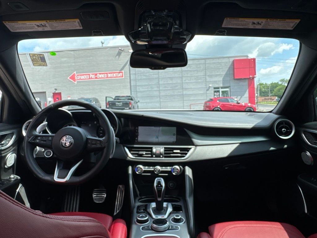 2022 Alfa Romeo Giulia Veloce