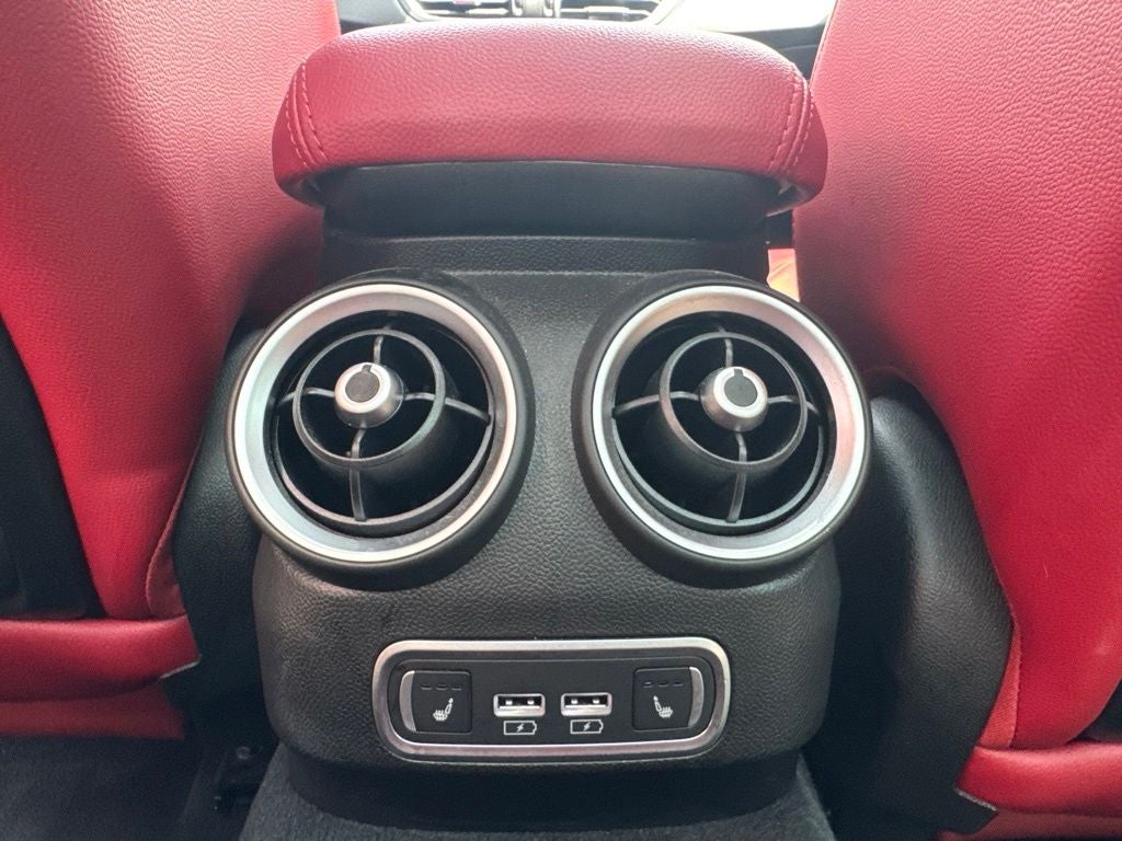 2022 Alfa Romeo Giulia Veloce