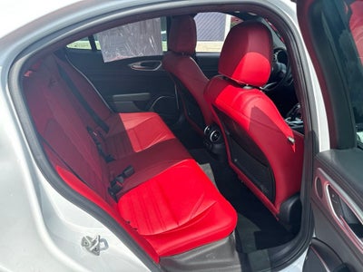 2022 Alfa Romeo Giulia Veloce