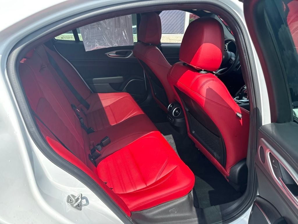 2022 Alfa Romeo Giulia Veloce