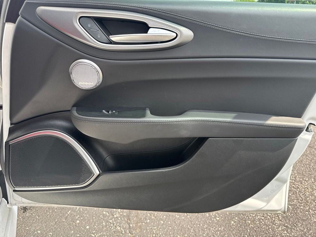 2022 Alfa Romeo Giulia Veloce
