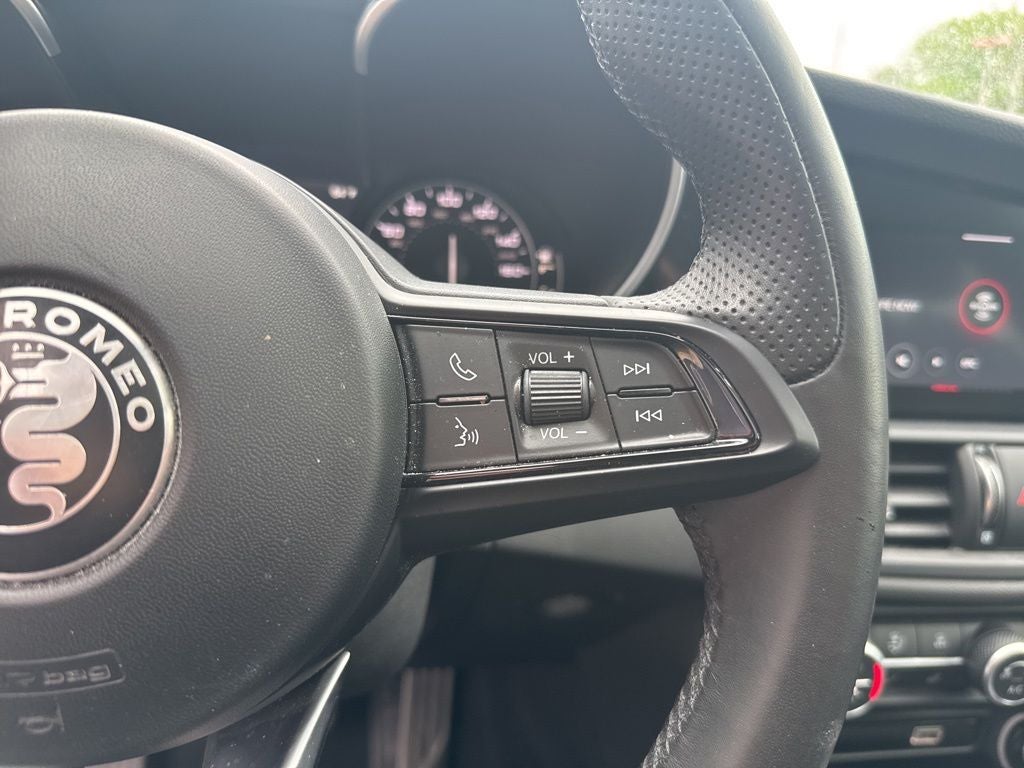 2023 Alfa Romeo Giulia Ti
