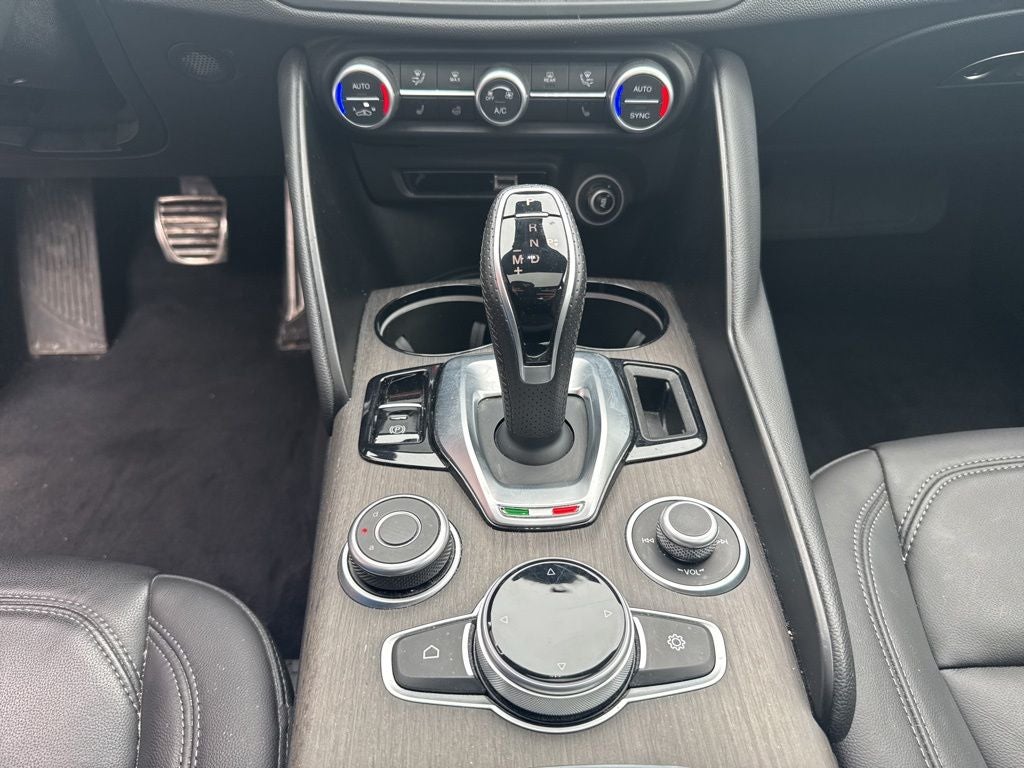 2023 Alfa Romeo Giulia Ti