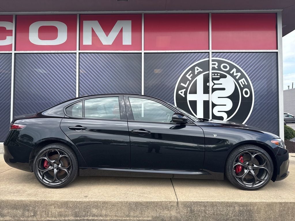 2024 Alfa Romeo Giulia Ti
