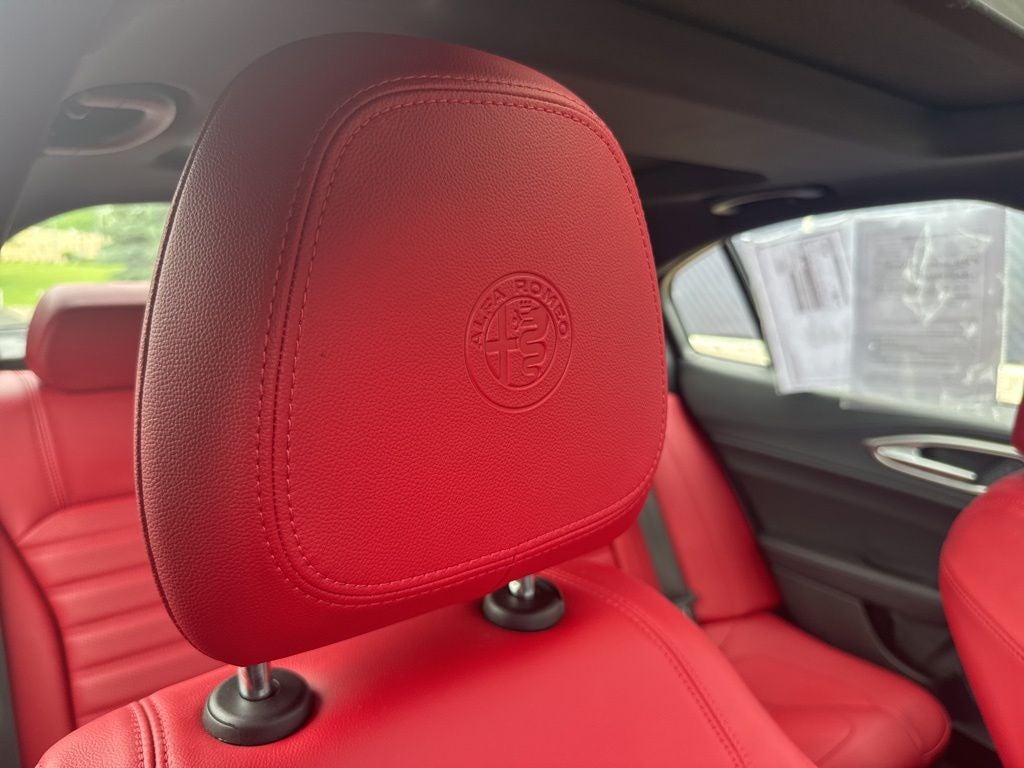 2024 Alfa Romeo Giulia Ti
