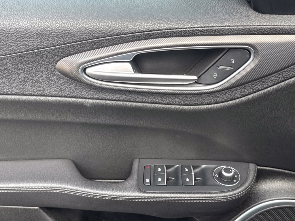 2020 Alfa Romeo Giulia Ti Sport