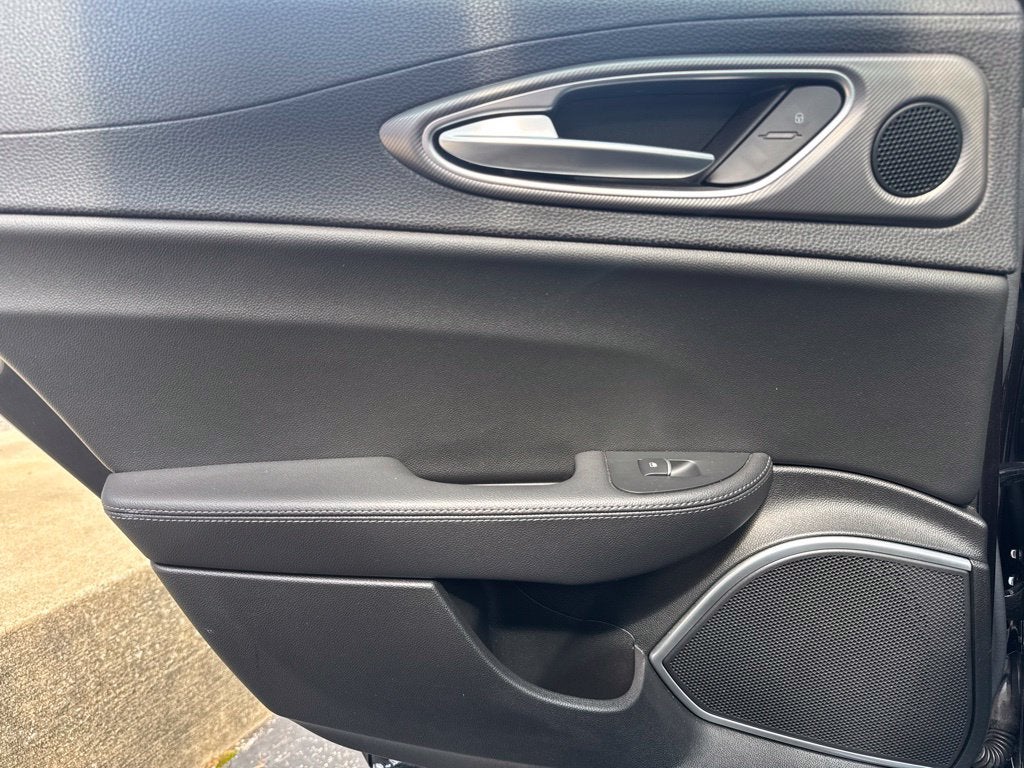 2020 Alfa Romeo Giulia Ti Sport