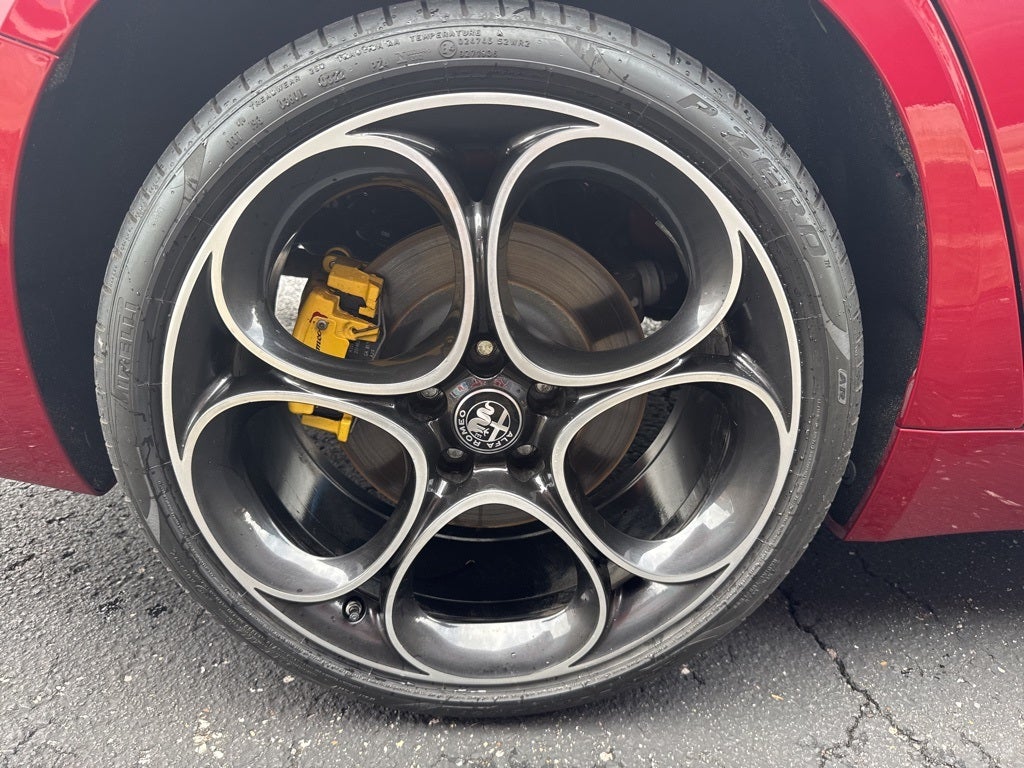 2022 Alfa Romeo Giulia Veloce