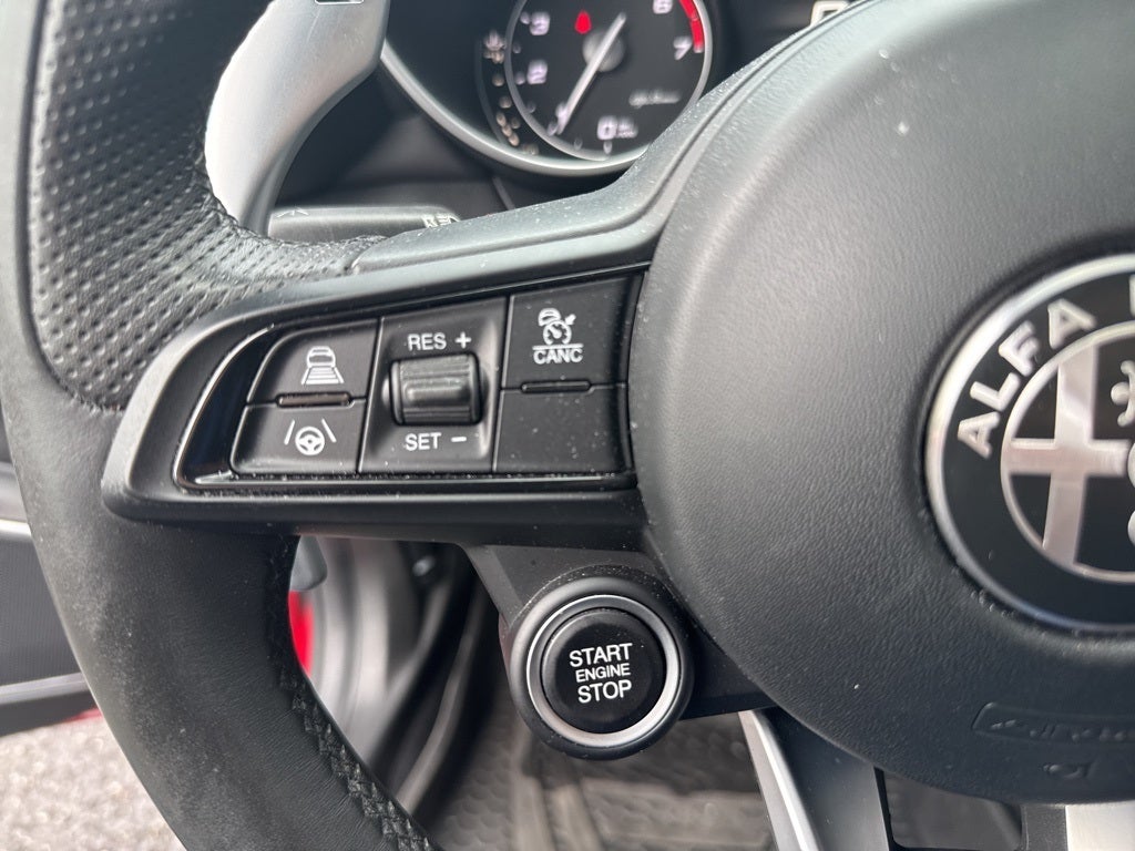 2022 Alfa Romeo Giulia Veloce