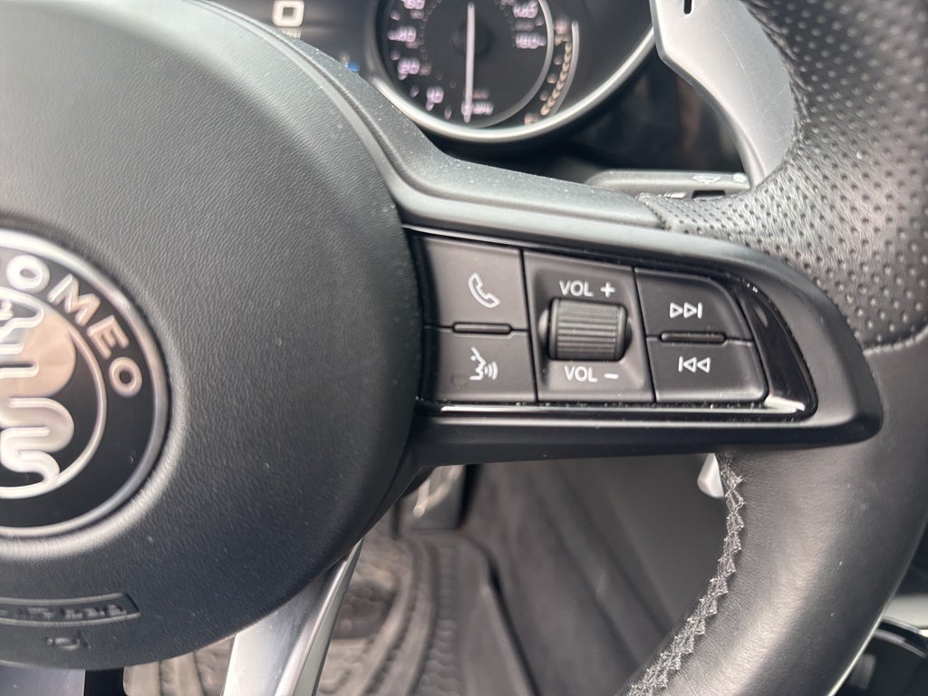 2022 Alfa Romeo Giulia Veloce