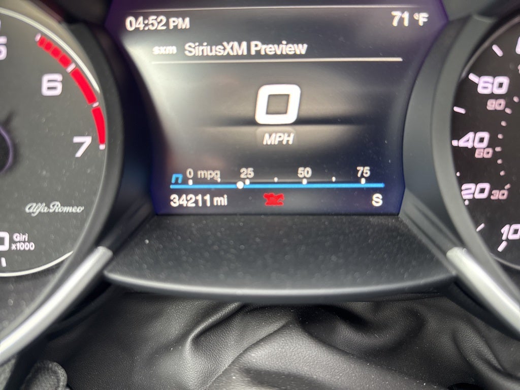 2022 Alfa Romeo Giulia Veloce