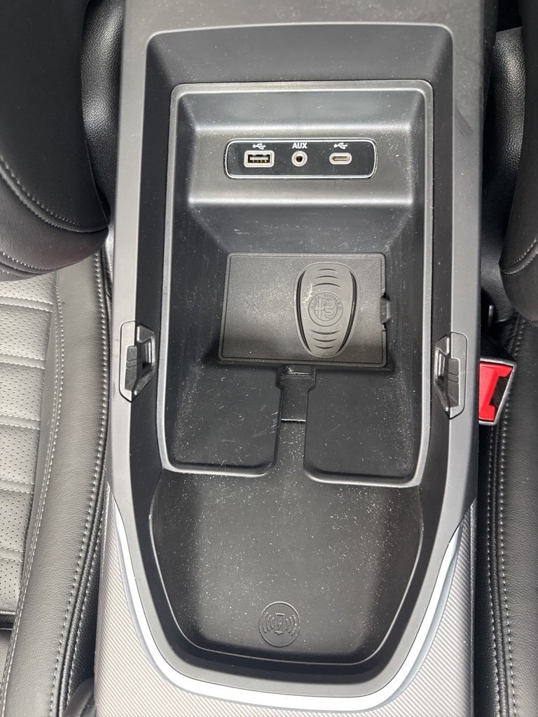 2022 Alfa Romeo Giulia Veloce