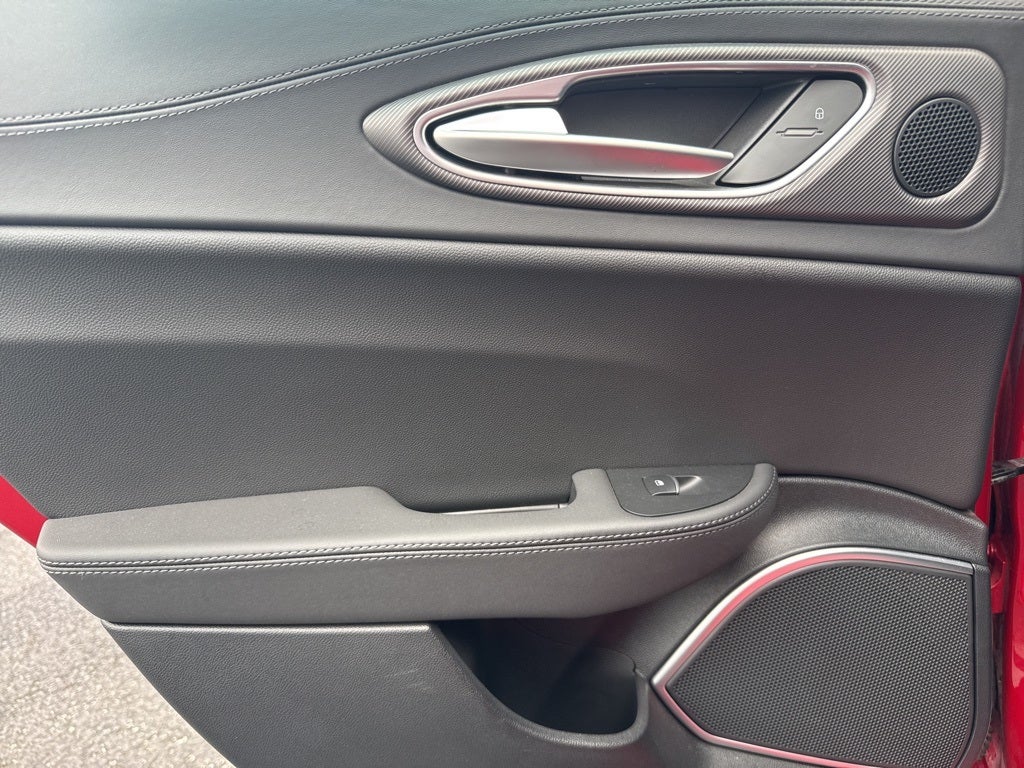 2022 Alfa Romeo Giulia Veloce